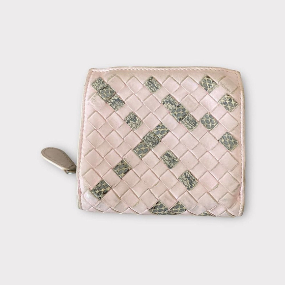 Authentic Bottega Veneta Intrecciato Nappa Leather and Snakeskin Bi-Fold Wallet - Picture 10 of 12